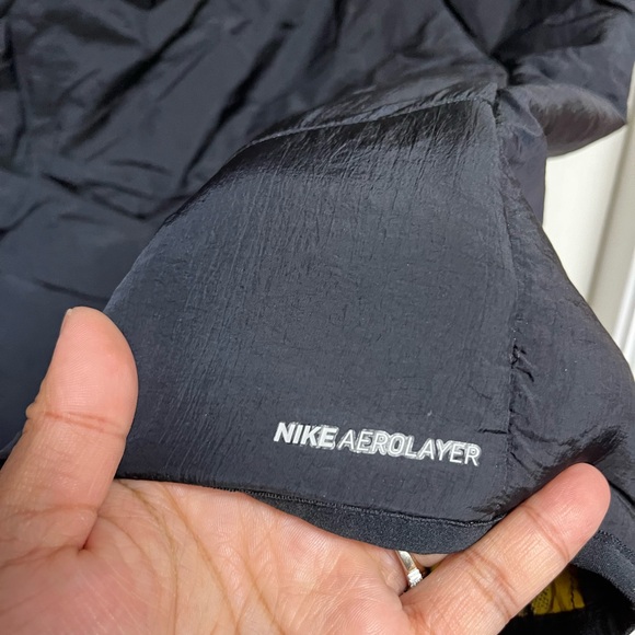 Nike Women’s Reversible Vest - Picture 5 of 7